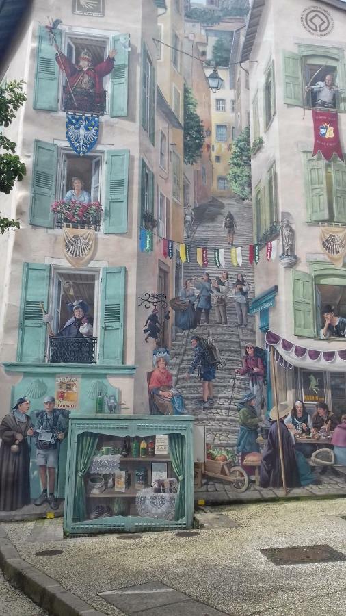 شقة Le Petit Seguret Le Puy-en-Velay المظهر الخارجي الصورة